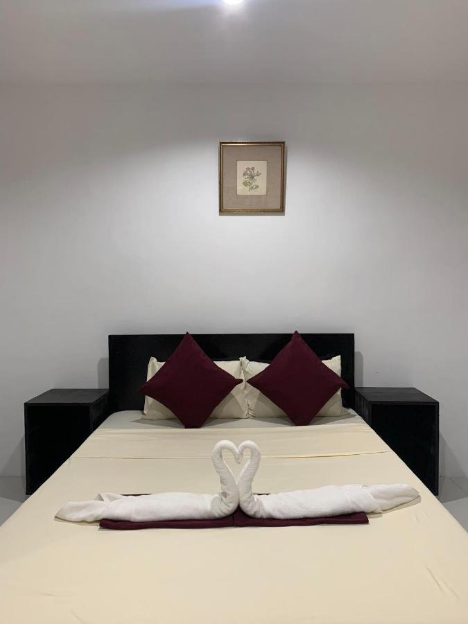 Fil'S Resort Moalboal Dış mekan fotoğraf